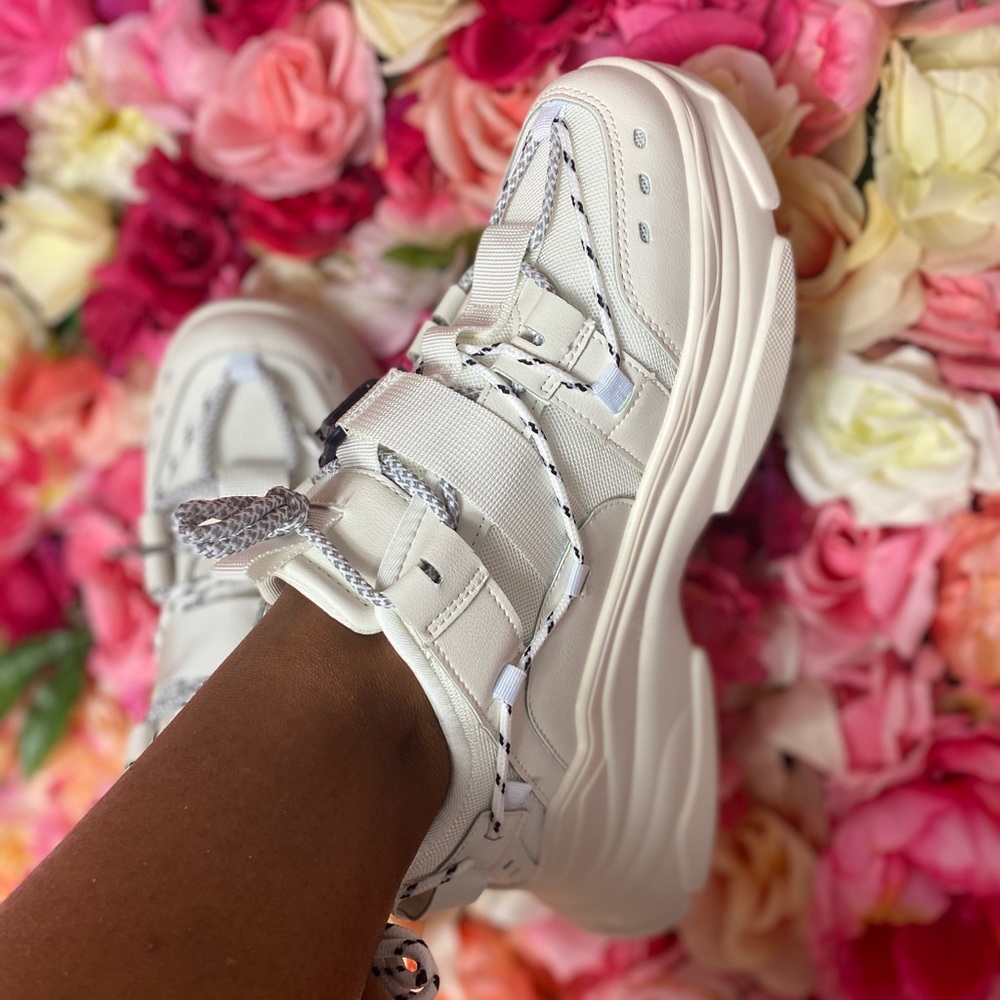 Hype Dad Sneakers